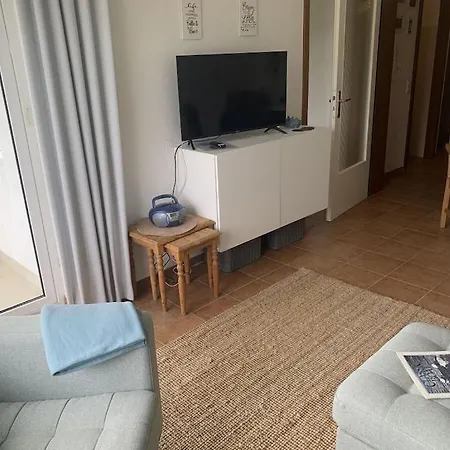 1-bedroom *